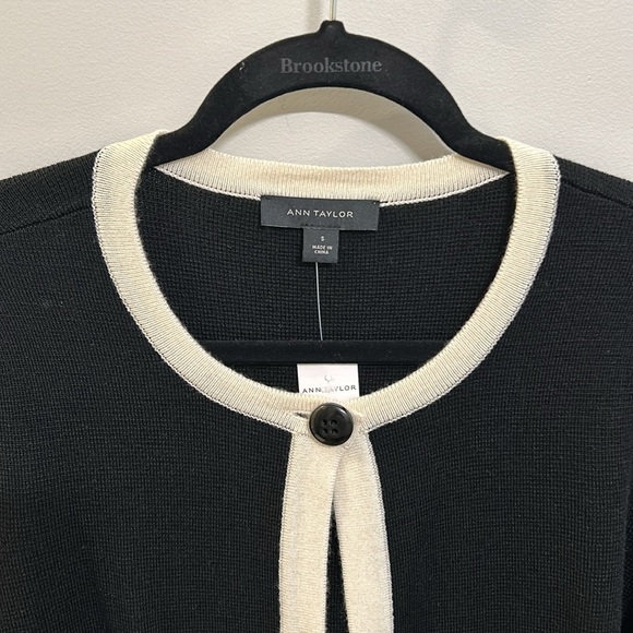 Ann Taylor Tipped Cardigan NWT - Picture 3 of 8